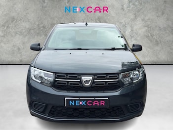 Used Dacia Sandero 2018 for sale - 79300830: Photo