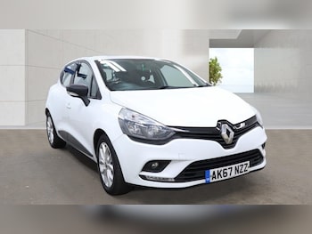Used Renault Clio 2017 for sale - 79472965: Photo