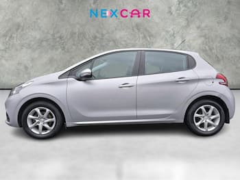 Used Peugeot 208 2016 for sale - 79755425: Photo
