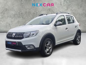 Used Dacia Sandero Stepway 2018 for sale - 79695632: Photo
