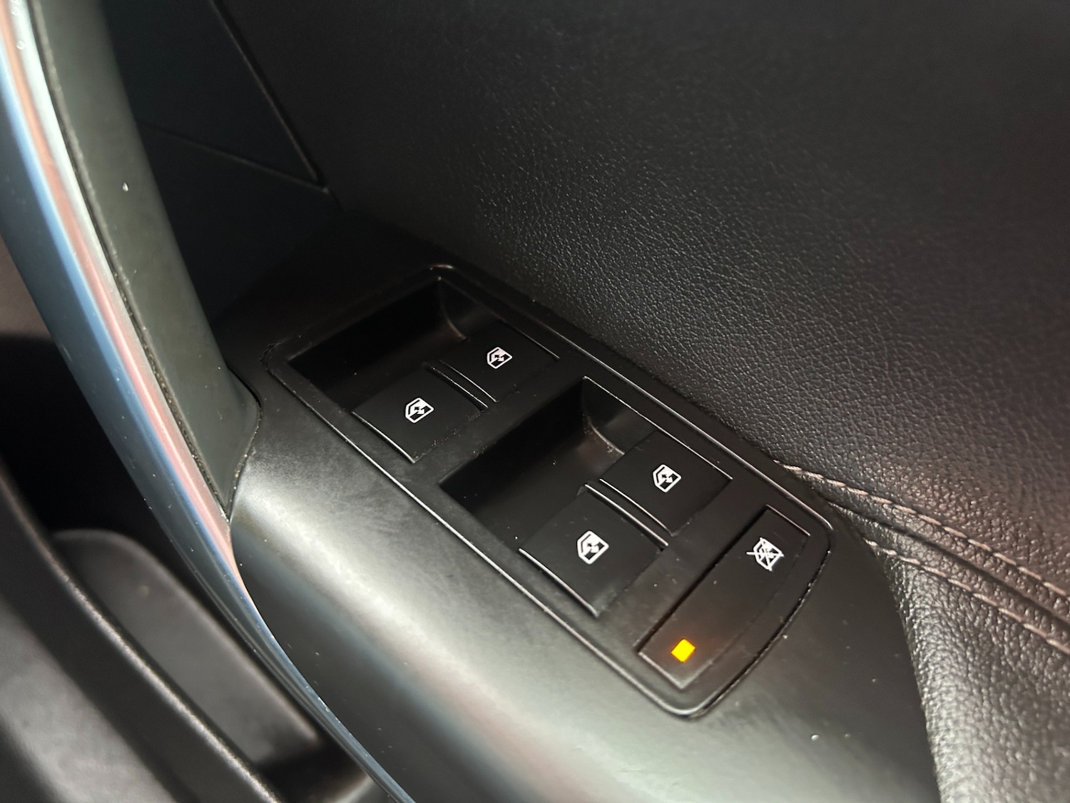 Used Vauxhall Insignia 2015 for sale - 77664876: Photo 17