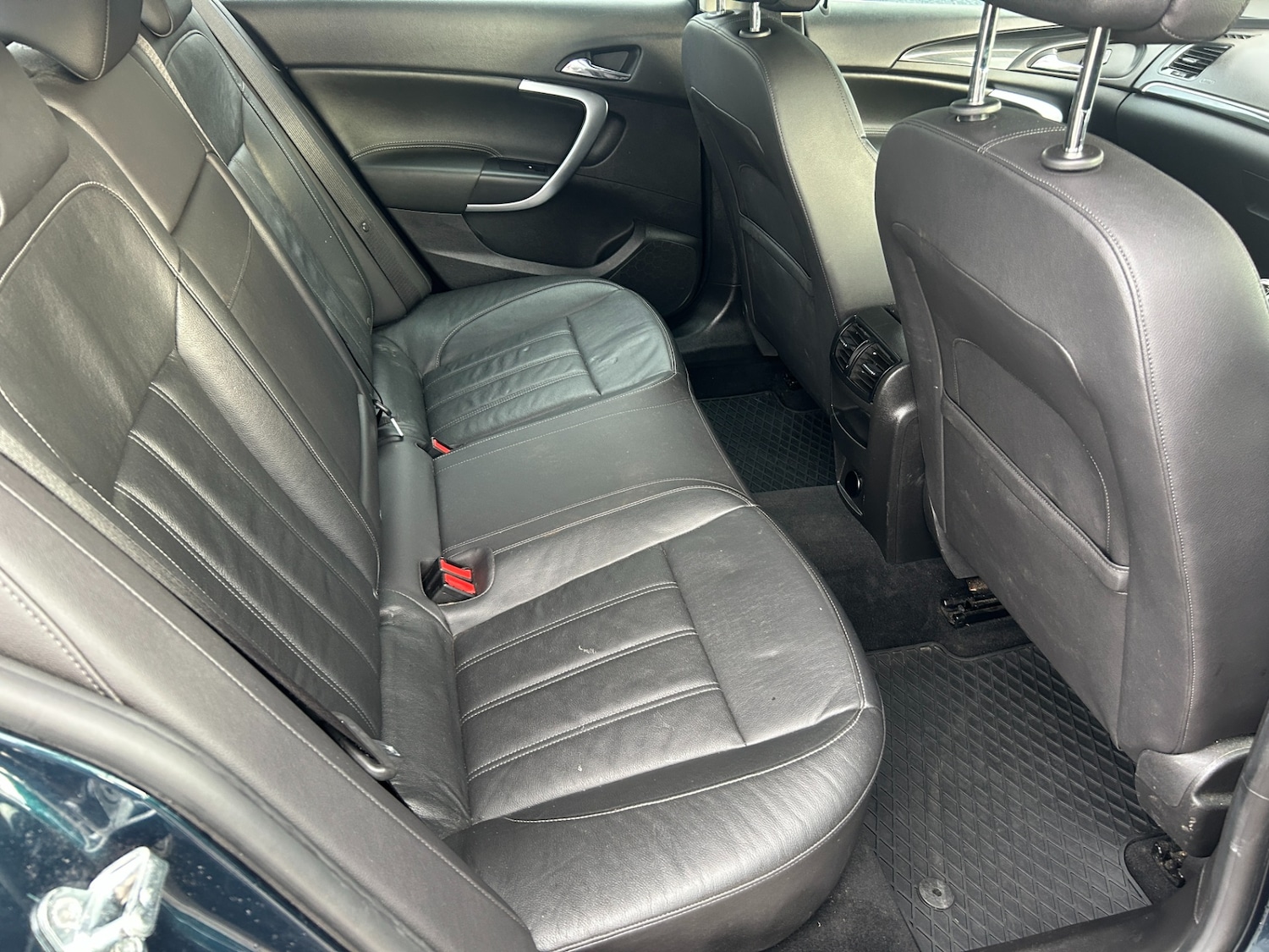 Used Vauxhall Insignia 2015 for sale - 77664876: Photo 6