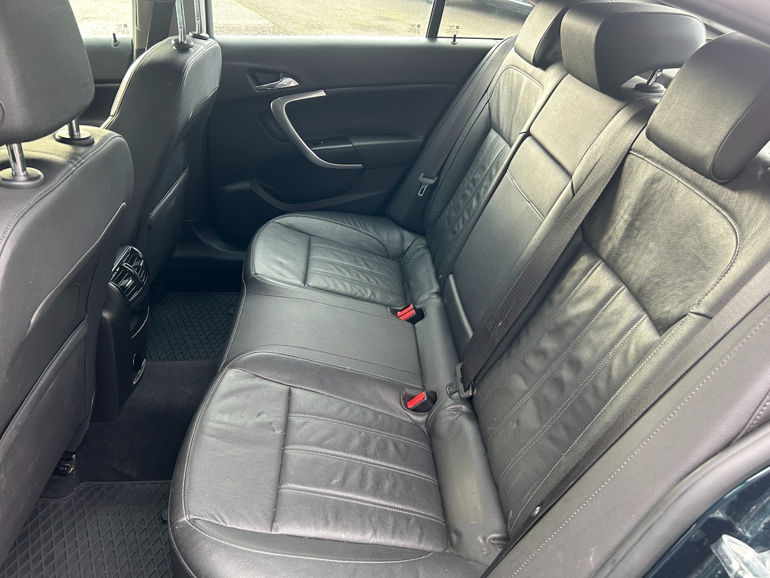 Used Vauxhall Insignia 2015 for sale - 77664876: Photo 9