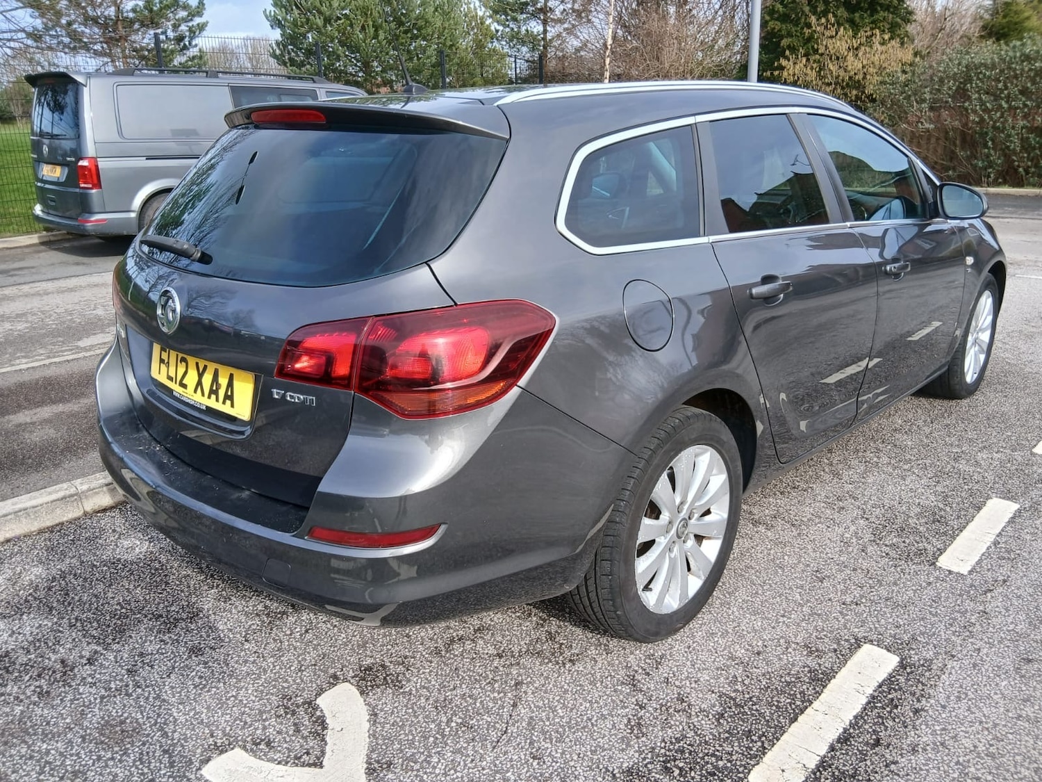 Used Vauxhall Astra 2012 for sale - 77650777: Photo 4