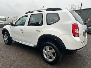 Used Dacia Duster 2013 for sale - 77207304: Photo