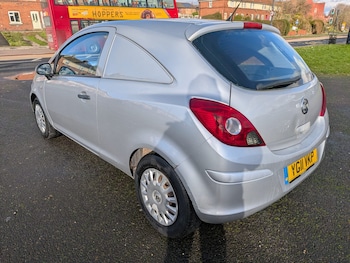 Used Vauxhall Corsa 2011 for sale - 77568755: Photo