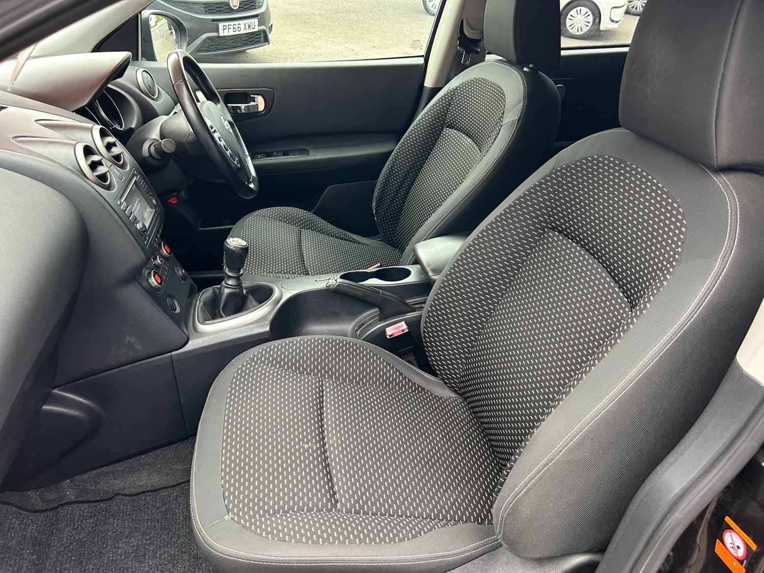 Used Nissan Qashqai 2009 for sale - 77803306: Photo 8