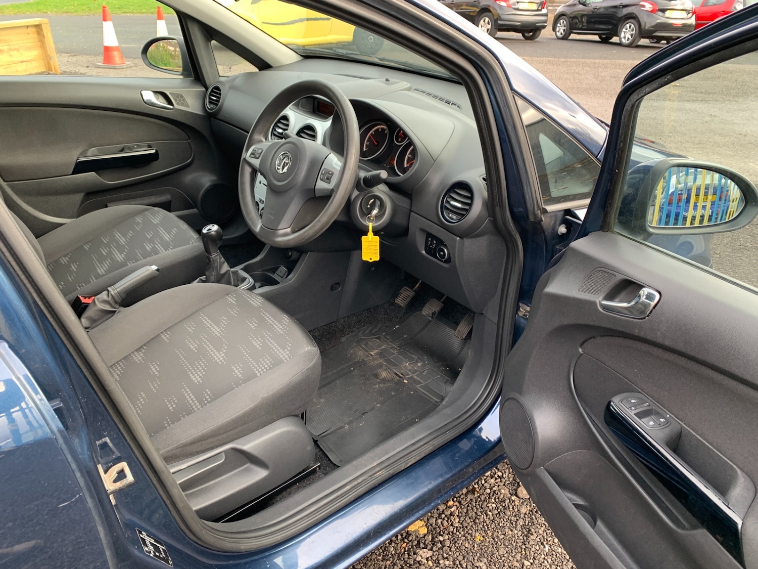 Used Vauxhall Corsa 2013 for sale - 76492133: Photo 7