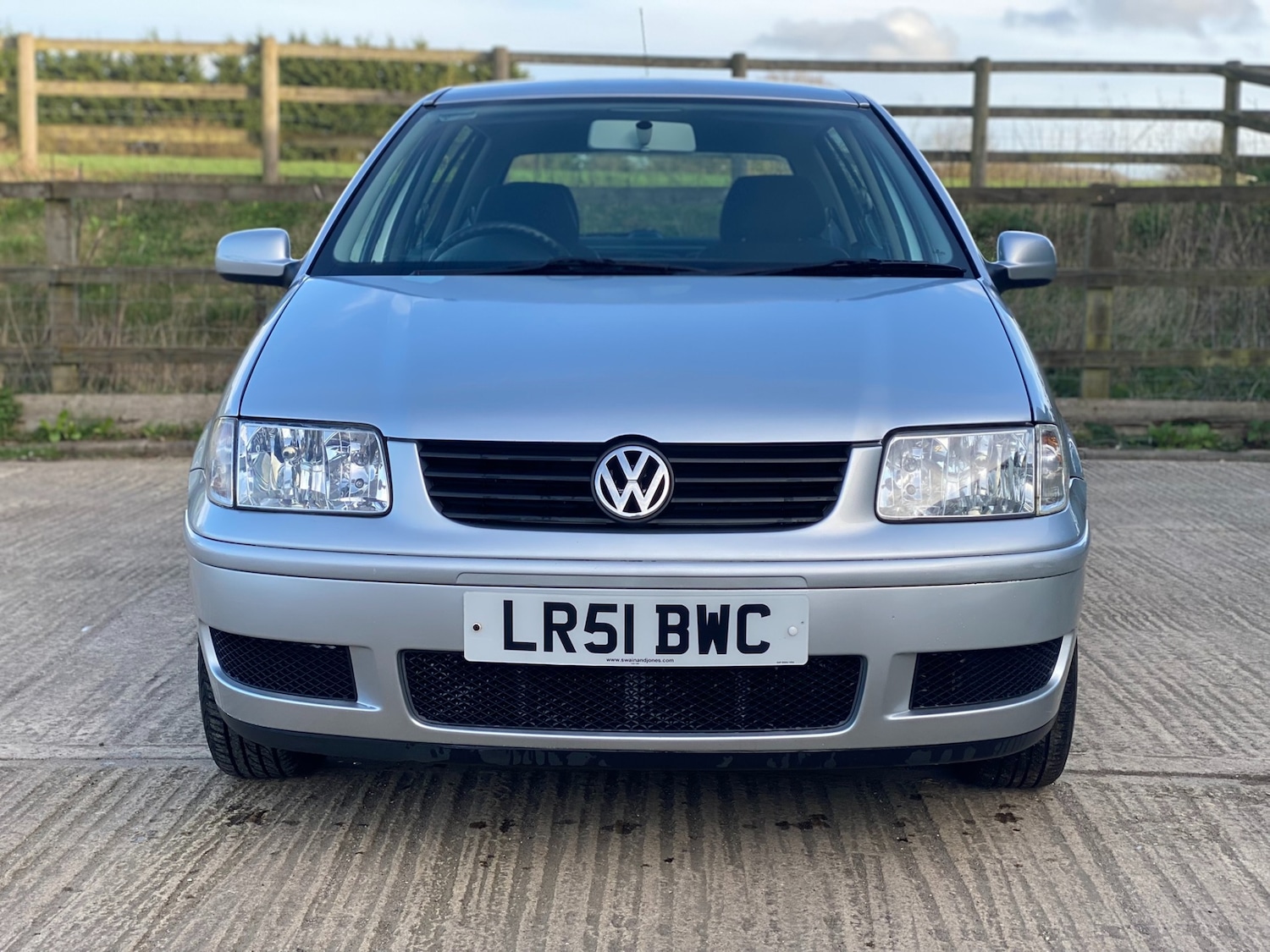Used Volkswagen Polo 2001 for sale - 77969014: Photo 4