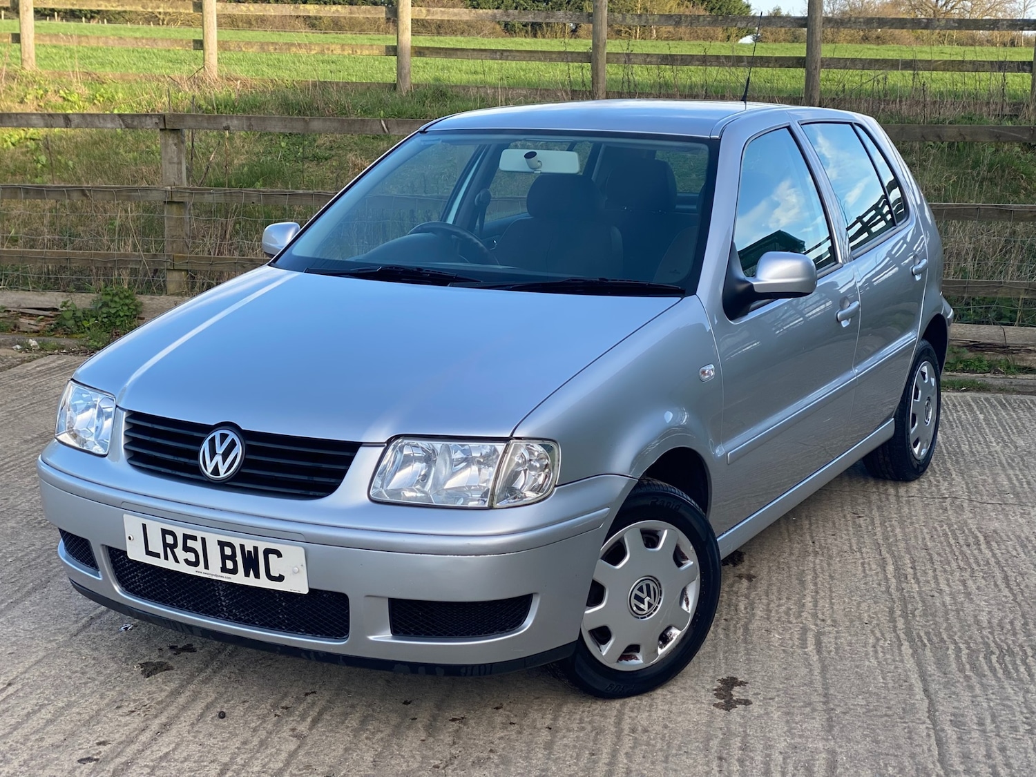 Used Volkswagen Polo 2001 for sale - 77969014: Photo 6