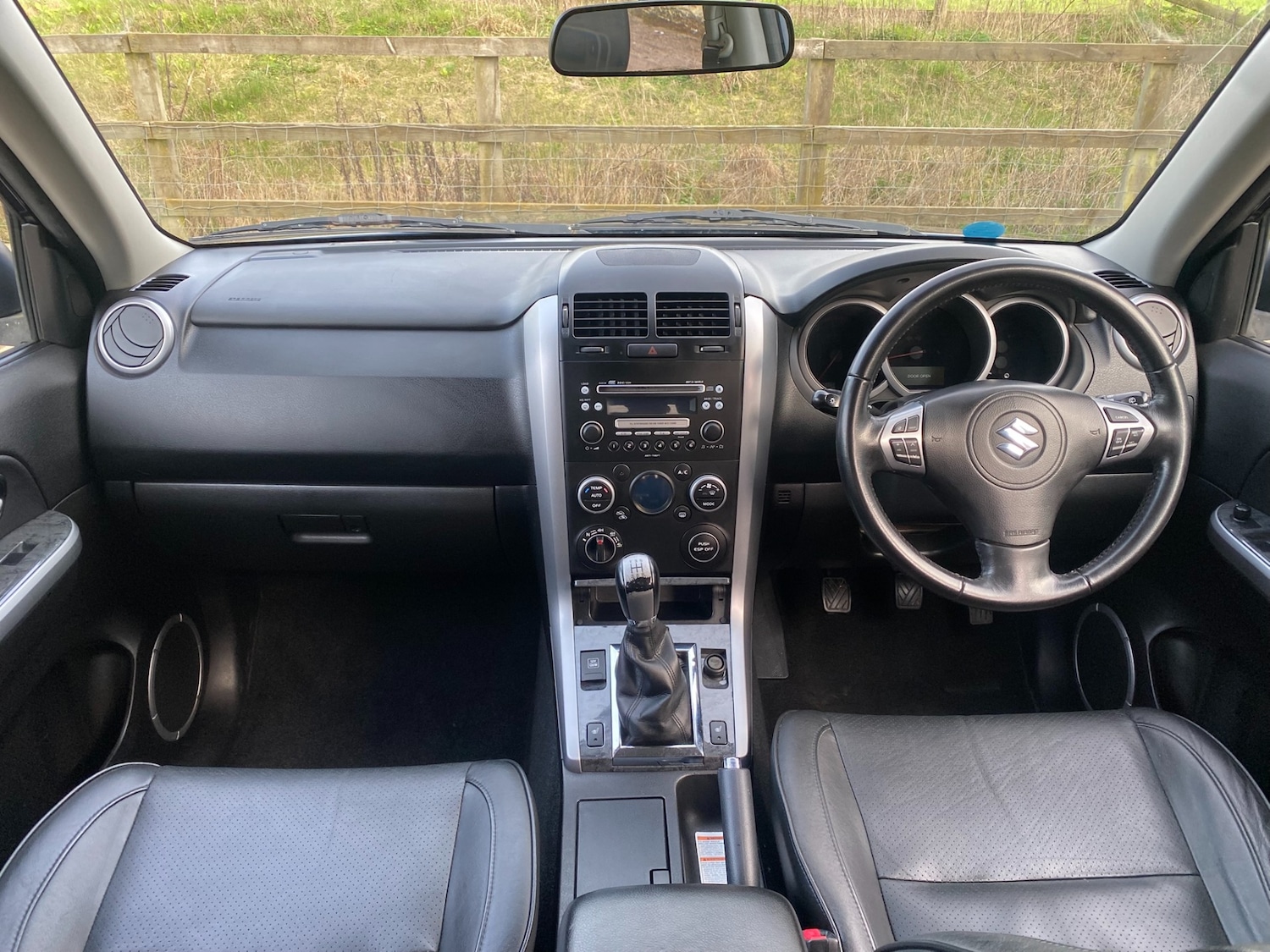 Used Suzuki Grand Vitara 2010 for sale - 77776423: Photo 18