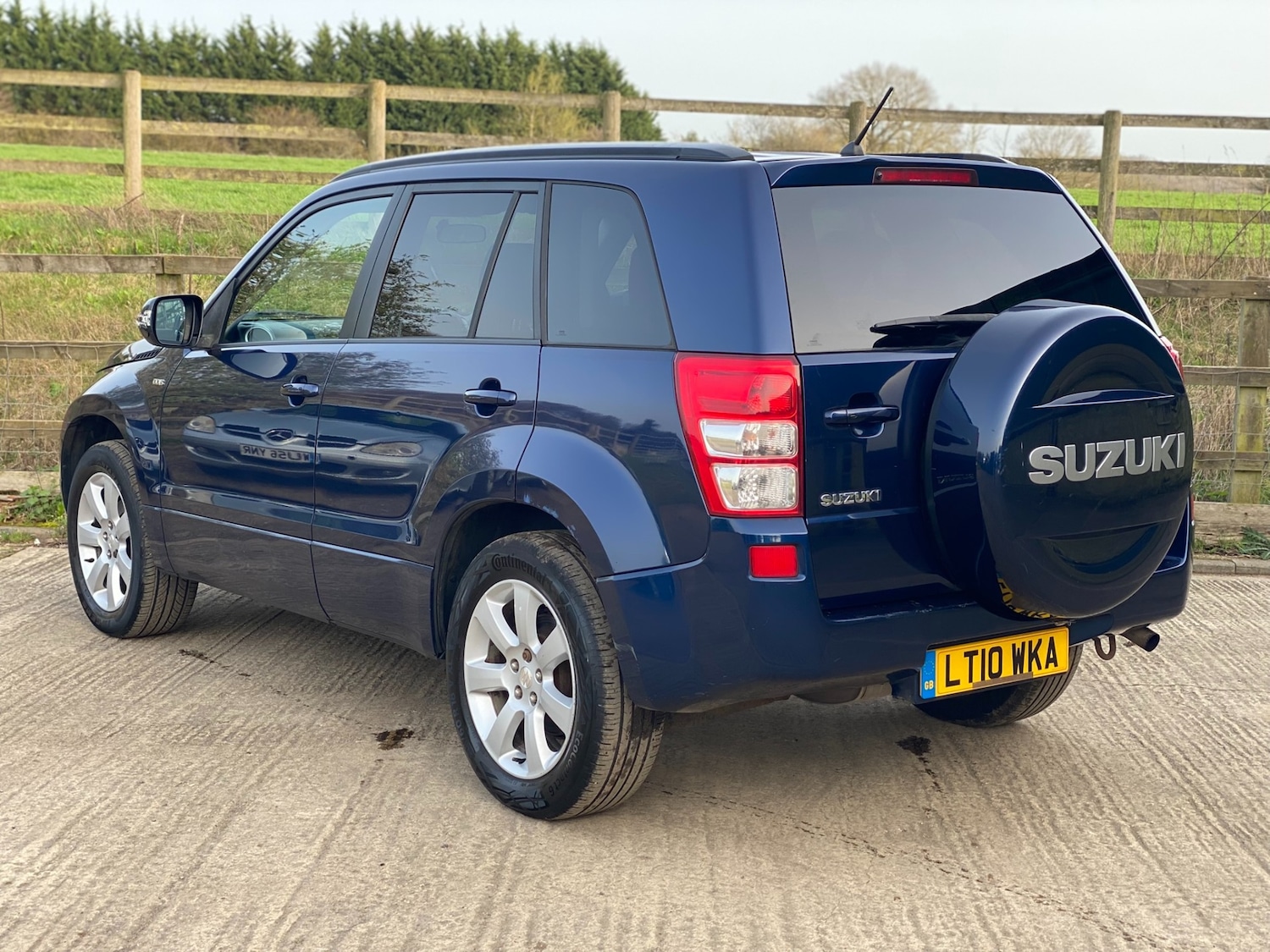 Used Suzuki Grand Vitara 2010 for sale - 77776423: Photo 8