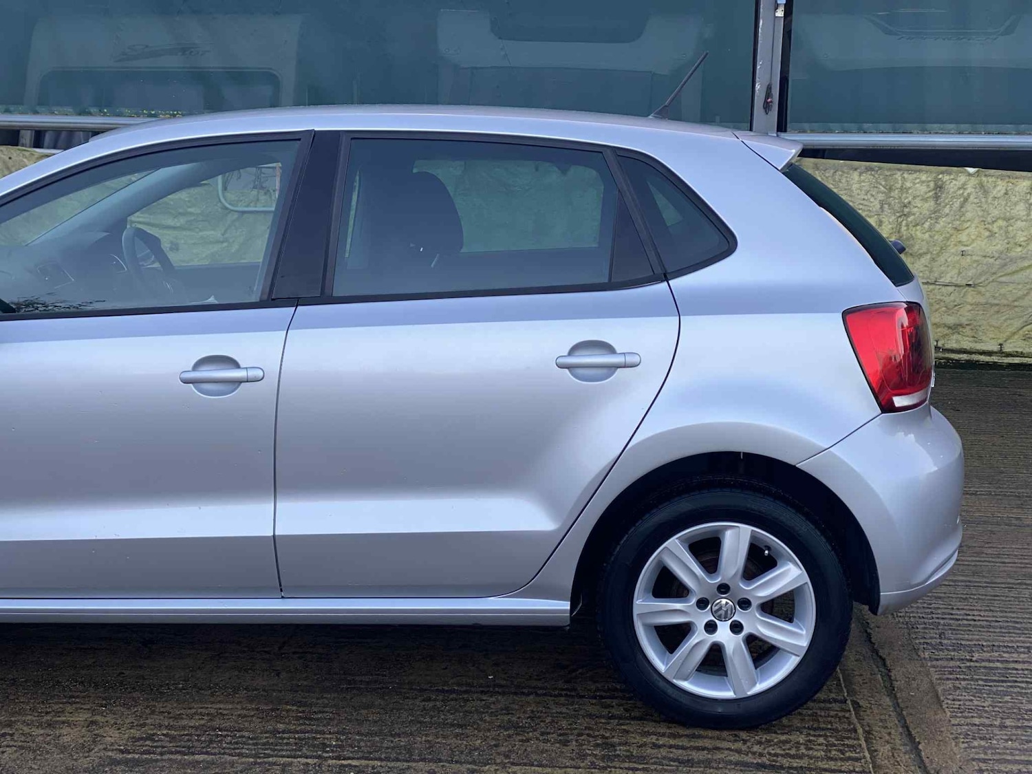 Used Volkswagen Polo 2012 for sale - 77019931: Photo 11