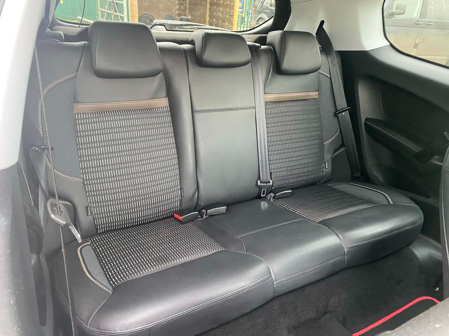 Used Peugeot 208 2014 for sale - 77735886: Photo 22