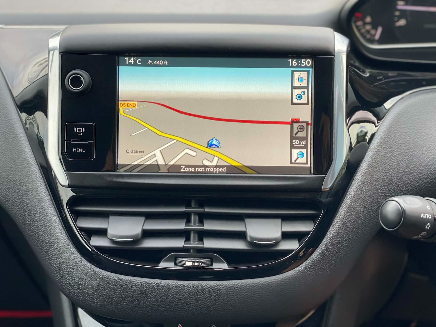 Used Peugeot 208 2014 for sale - 77735886: Photo 24