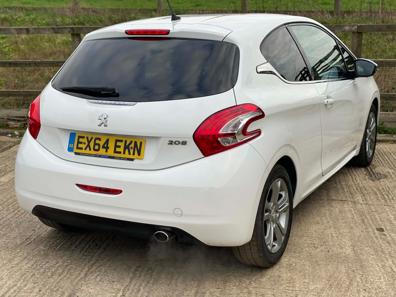 Used Peugeot 208 2014 for sale - 77735886: Photo 3