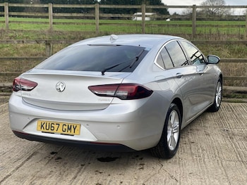 Used Vauxhall Insignia 2017 for sale - 77450799: Photo