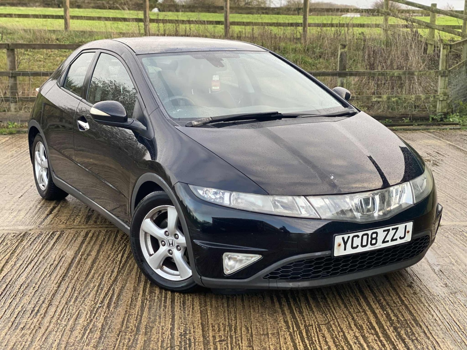 Used Honda Civic 2008 for sale - 76963040: Photo 1