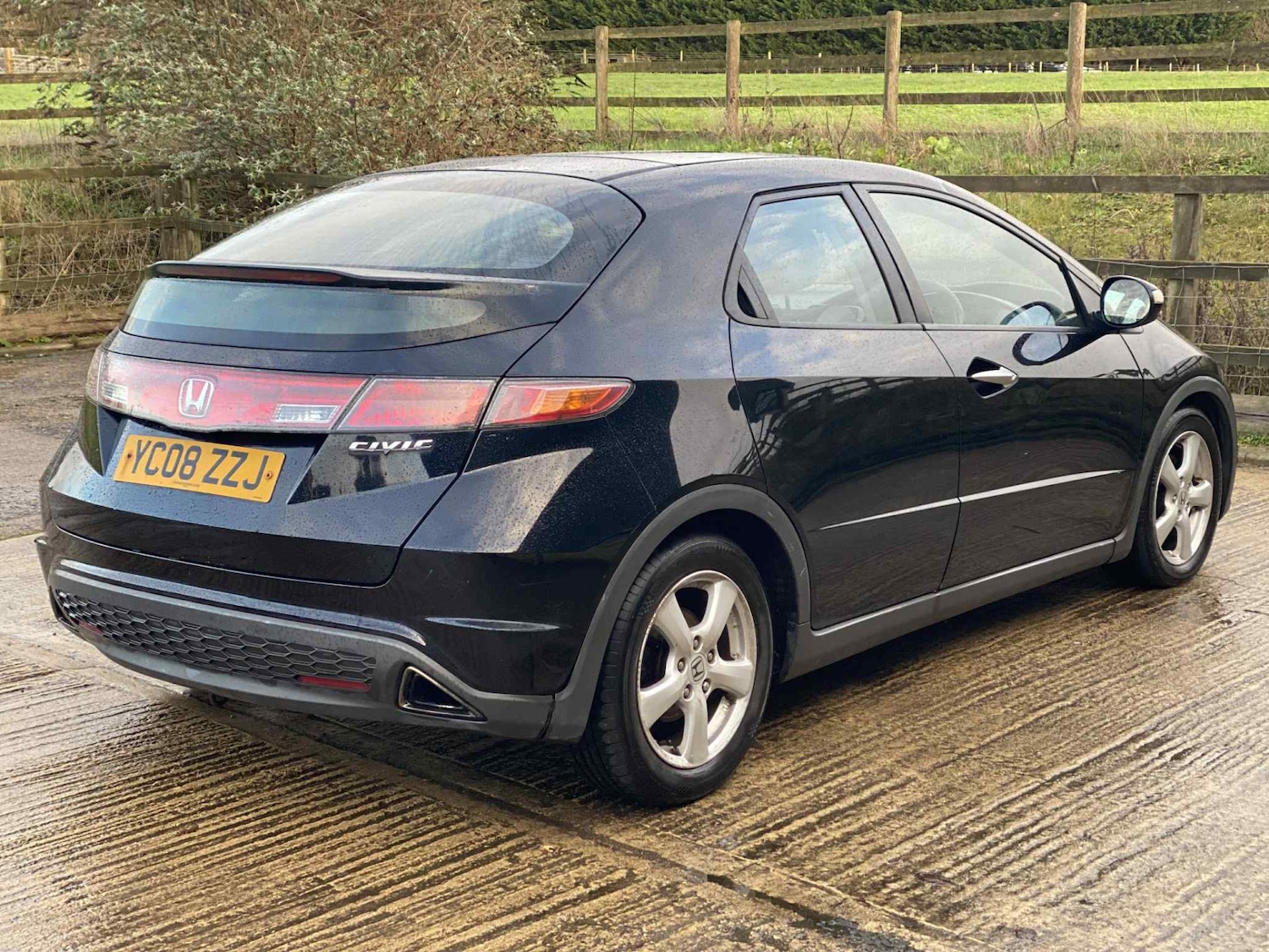 Used Honda Civic 2008 for sale - 76963040: Photo 8