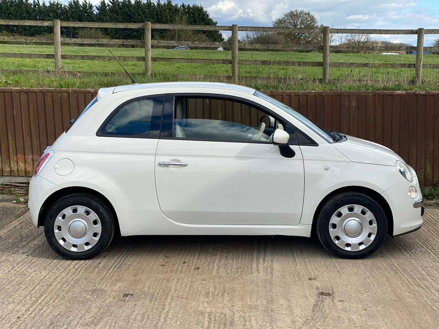 Used Fiat 500 2012 for sale - 78085064: Photo 2