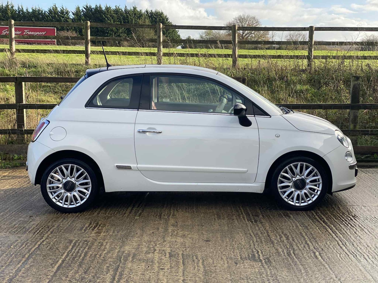 Used Fiat 500 2015 for sale - 76797467: Photo 2