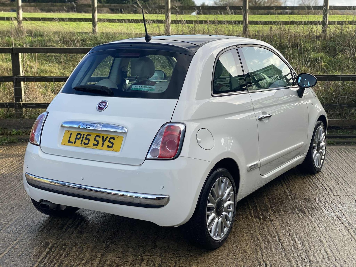 Used Fiat 500 2015 for sale - 76797467: Photo 3