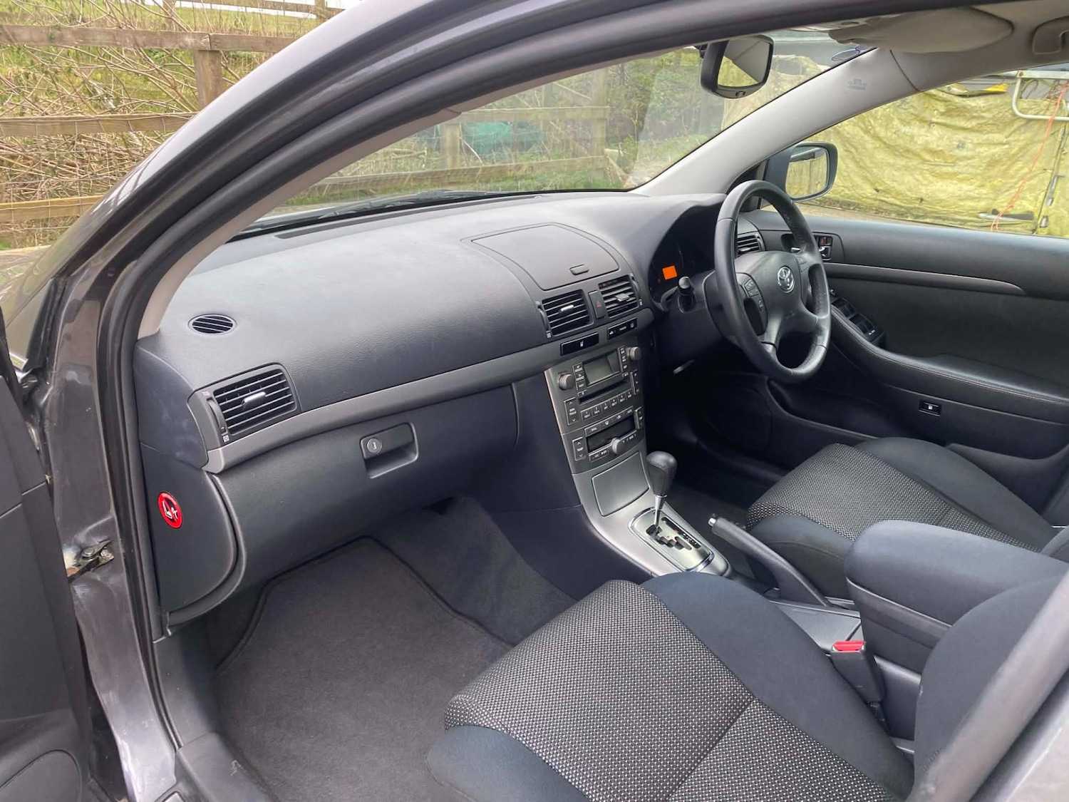 Used Toyota Avensis 2006 for sale - 77990361: Photo 21