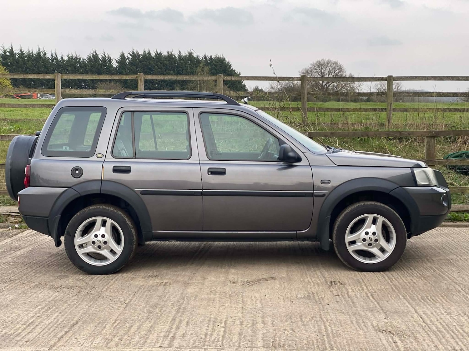 Used Land Rover Freelander 2006 for sale - 78031803: Photo 2