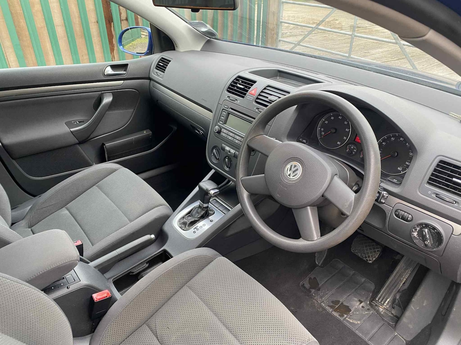 Used Volkswagen Golf 2004 for sale - 77019944: Photo 18