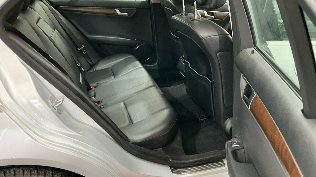 Used Mercedes-Benz C Class 2012 for sale - 77969072: Photo 14