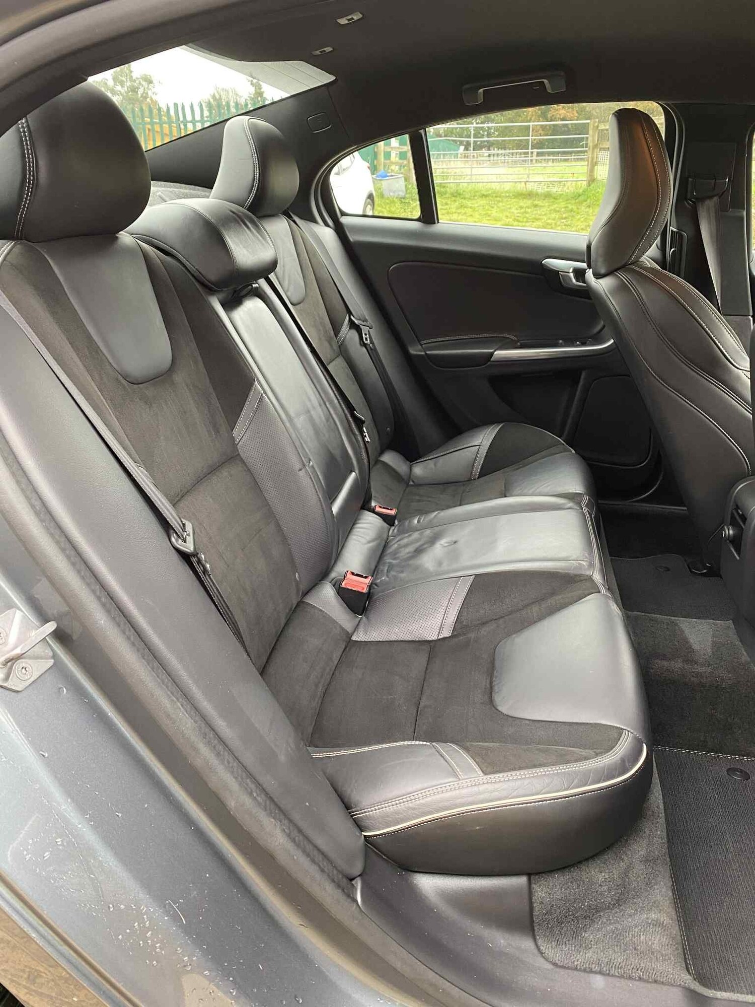 Used Volvo S60 2016 for sale - 76698946: Photo 24