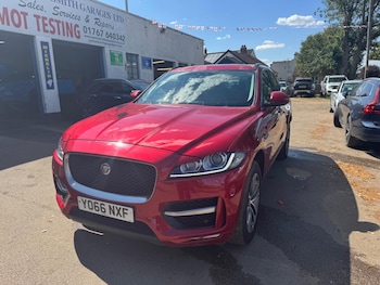 Used Jaguar F-Pace 2016 for sale - 79387658: Photo