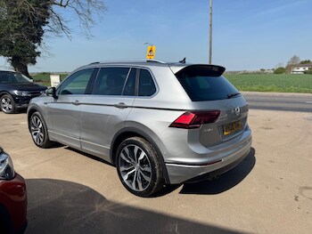 Used Volkswagen Tiguan 2020 for sale - 79373957: Photo