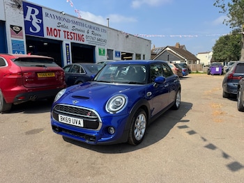 Used MINI Hatch 2019 for sale - 79374096: Photo