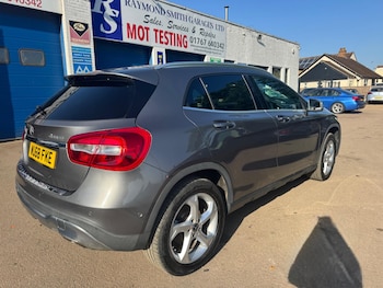 Used Mercedes-Benz GLA 2018 for sale - 79373985: Photo