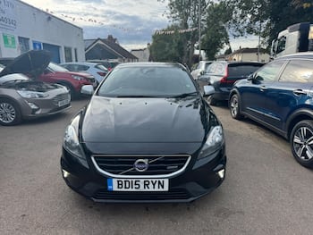 Used Volvo V40 2015 for sale - 79698673: Photo