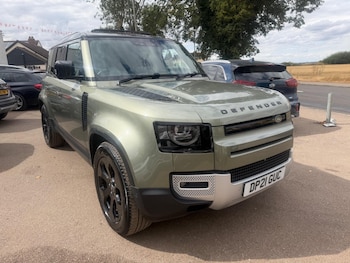 Used Land Rover Defender 110 2021 for sale - 79589797: Photo