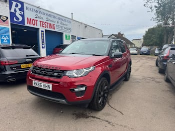 Used Land Rover Discovery Sport 2016 for sale - 79740431: Photo