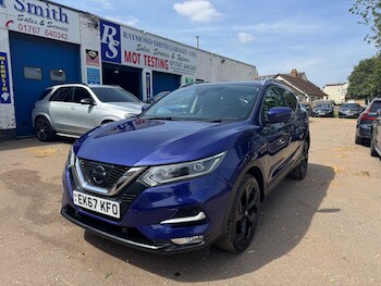 Used Nissan Qashqai 2017 for sale - 79373221: Photo
