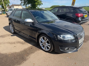 Used Audi S3 2010 for sale - 79374504: Photo