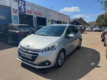 Used Peugeot 208 2016 for sale - 79645207: Photo
