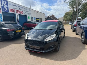 Used Ford Fiesta 2015 for sale - 79741529: Photo