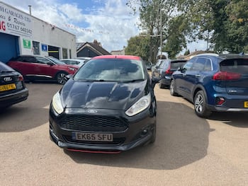 Used Ford Fiesta 2015 for sale - 79741529: Photo