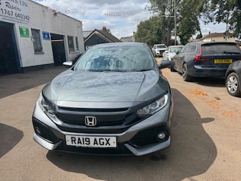 Used Honda Civic 2019 for sale - 79387627: Photo