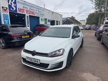 Used Volkswagen Golf 2017 for sale - 79766253: Photo