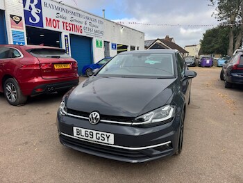 Used Volkswagen Golf 2019 for sale - 79374572: Photo