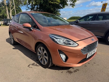 Used Ford Fiesta 2018 for sale - 79373993: Photo