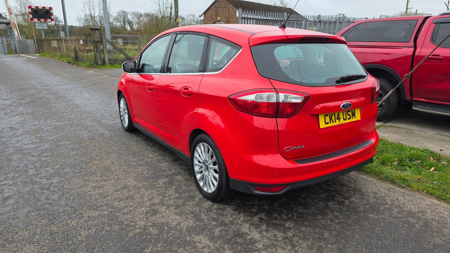 Used Ford C-Max 2014 for sale - 77296913: Photo 2