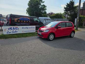 2014 (64) - 1.0 MPI SE 5dr