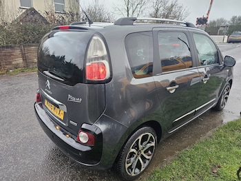 Used Citroen C3 Picasso 2016 for sale - 77166238: Photo